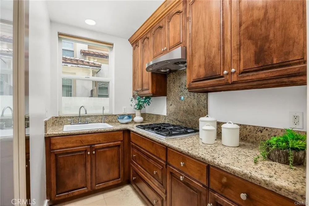 8228 Elm Avenue San Gabriel, CA 91775