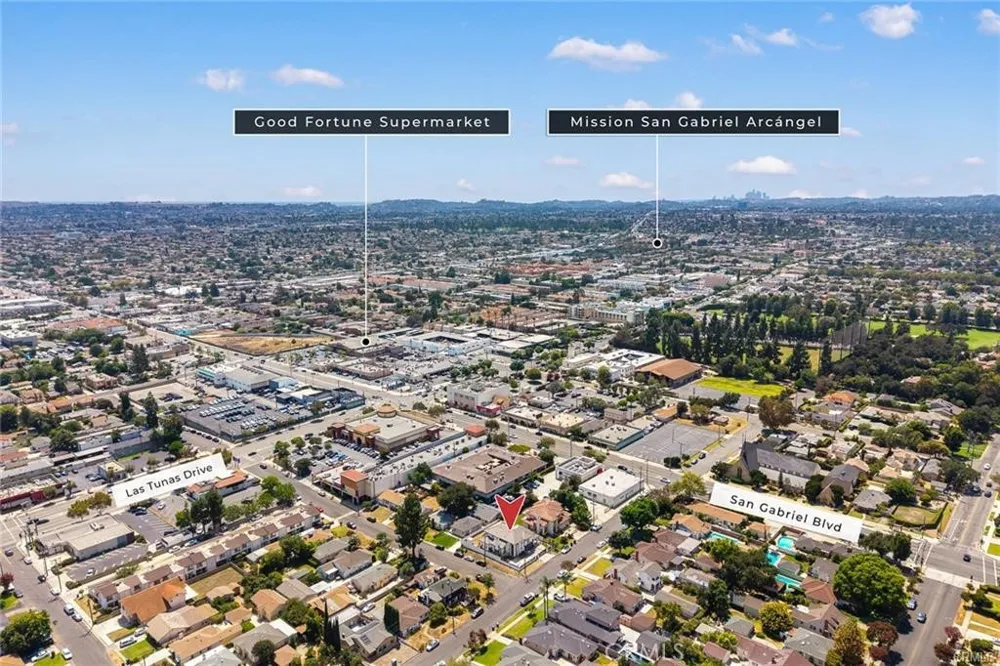 8228 Elm Avenue San Gabriel, CA 91775