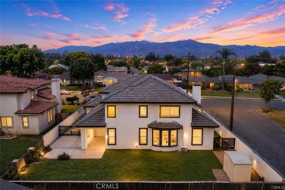 8228 Elm Avenue San Gabriel, CA 91775