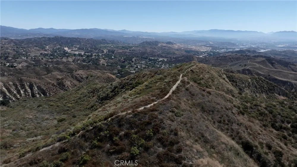 1 Burlwood Dr Castaic, CA 91384