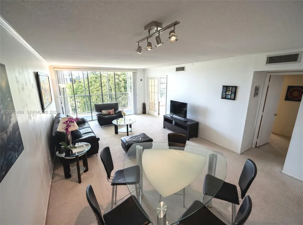 2681 S Course Dr #511 Pompano Beach, FL 33069
