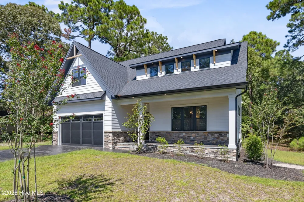613 Riverwood Drive SE Bolivia, NC 28422