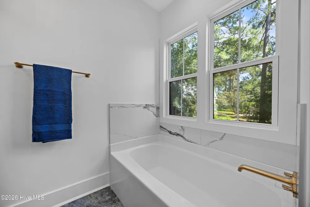 613 Riverwood Drive SE Bolivia, NC 28422