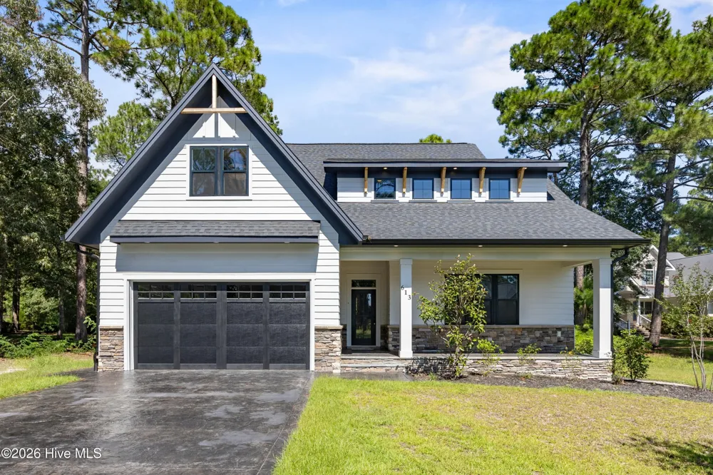 613 Riverwood Drive SE Bolivia, NC 28422