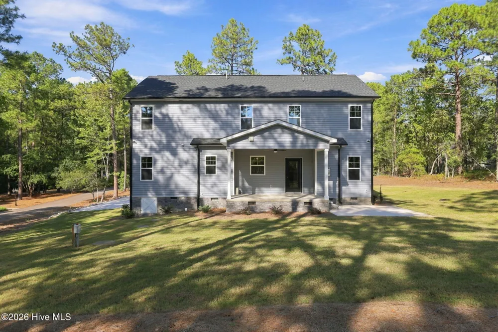 451 Thimbleberry Drive Vass, NC 28394