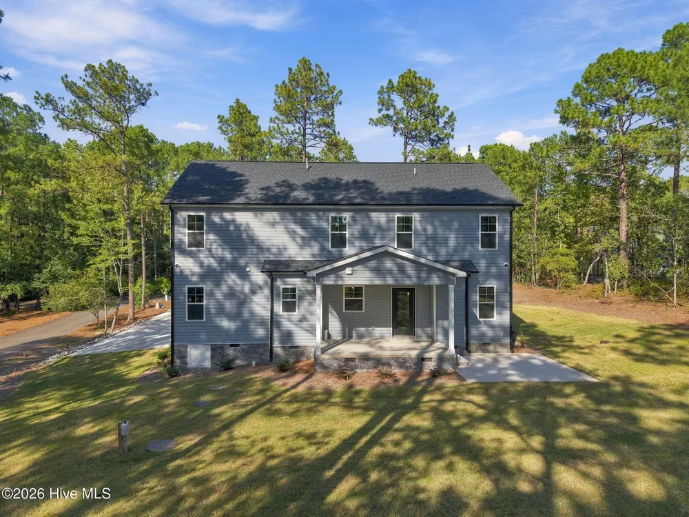 451 Thimbleberry Drive Vass, NC 28394