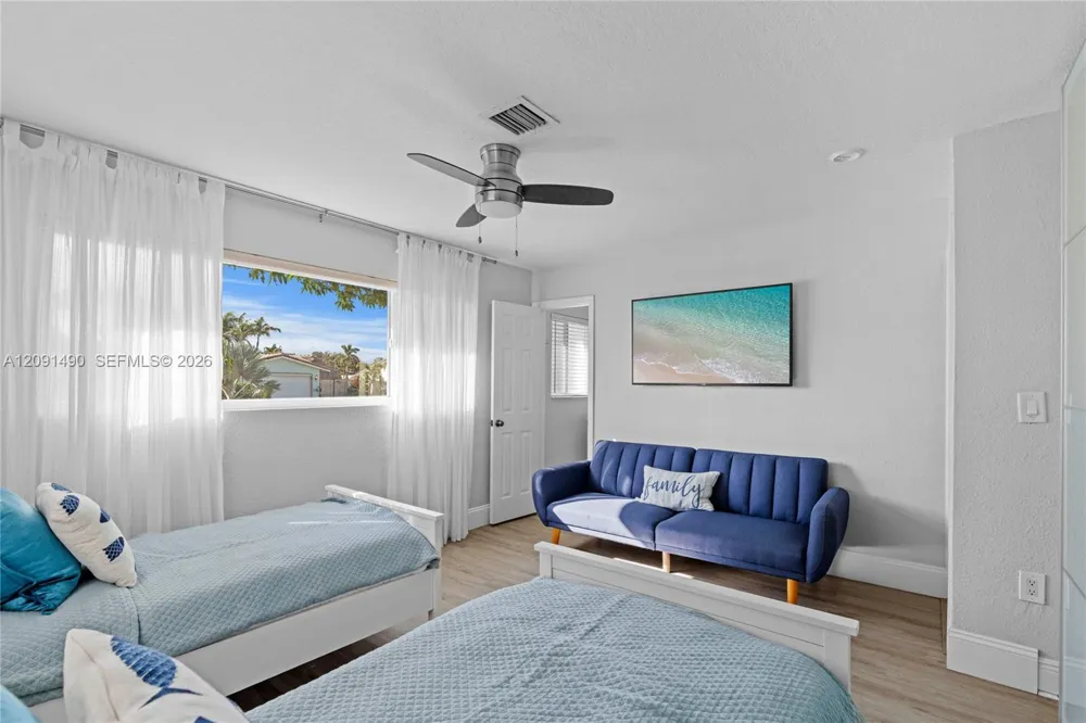 1841 SE 6th St Pompano Beach, FL 33060