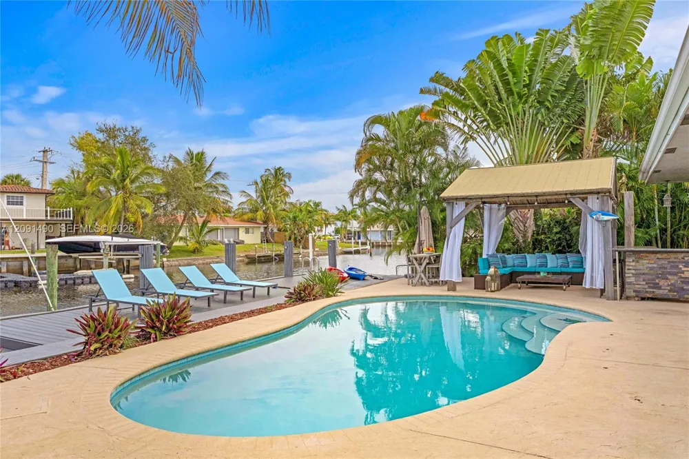 1841 SE 6th St Pompano Beach, FL 33060