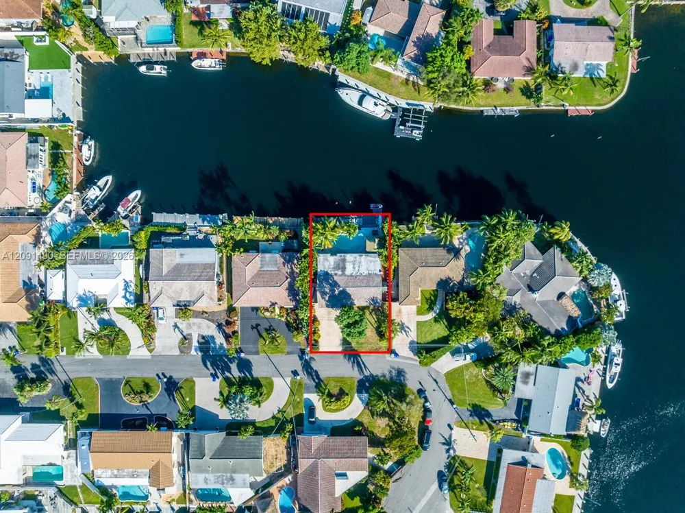 1841 SE 6th St Pompano Beach, FL 33060
