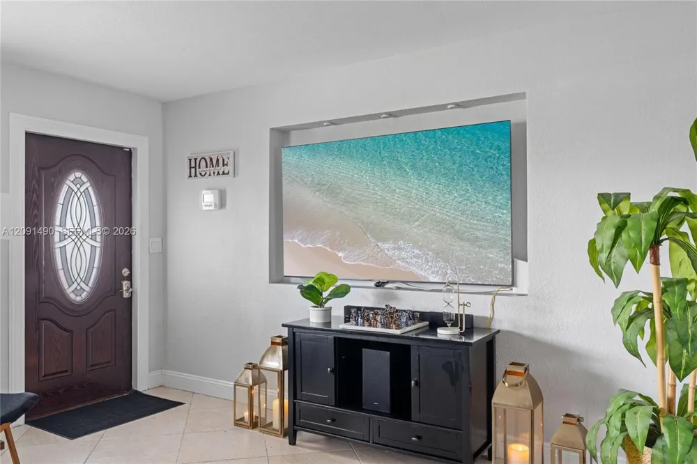 1841 SE 6th St Pompano Beach, FL 33060