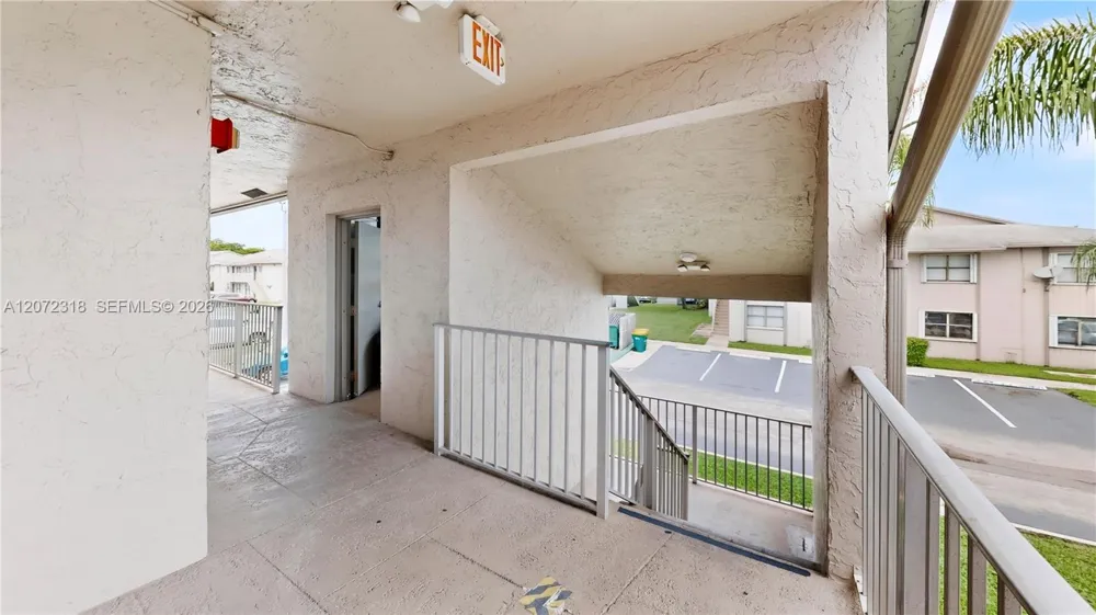 7670 SW 152nd Ave #206 Miami, FL 33193