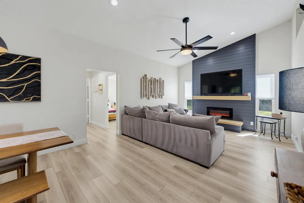 12353 61st Street West Palm Beach, FL 33412
