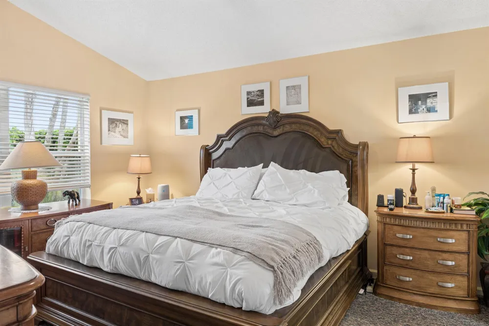 2235 SOUNDINGS COURT 33413