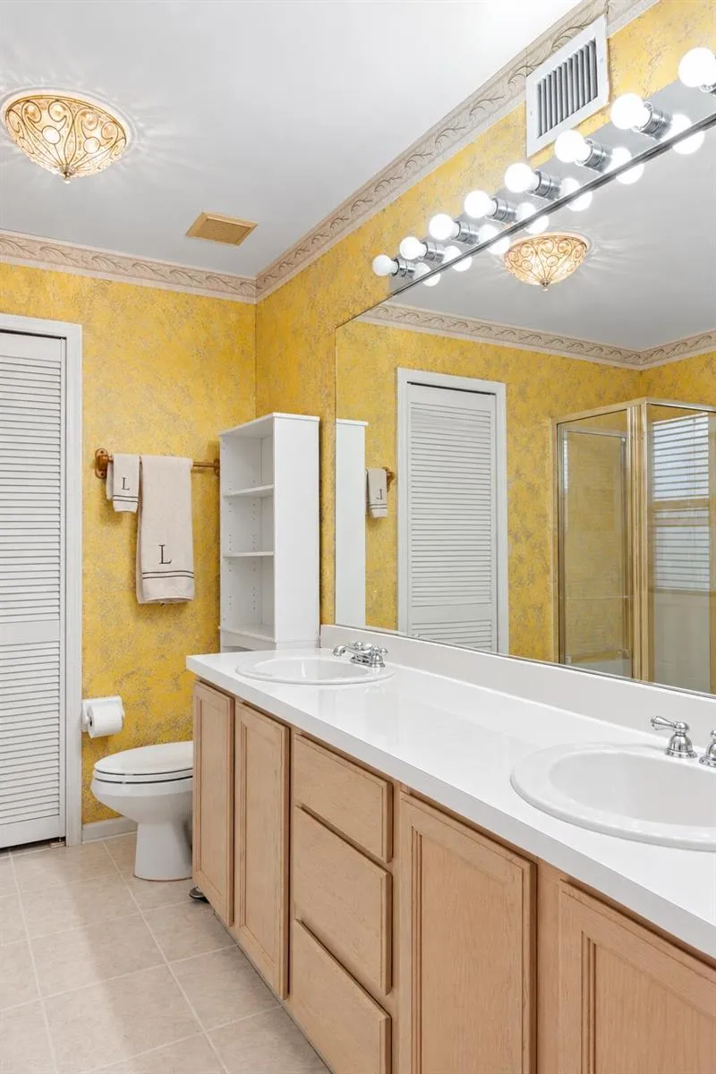 2235 SOUNDINGS COURT 33413