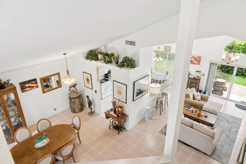 2235 SOUNDINGS COURT 33413