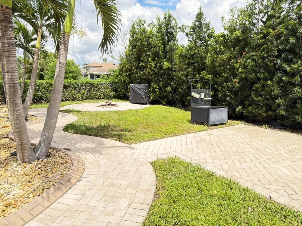 10735 EVENINGWOOD COURT 
