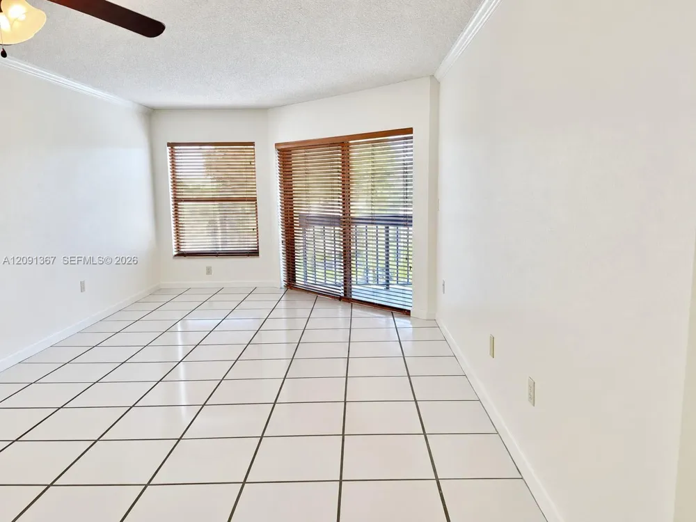 13255 SW 88th Ln #402-CS Miami, FL 33186