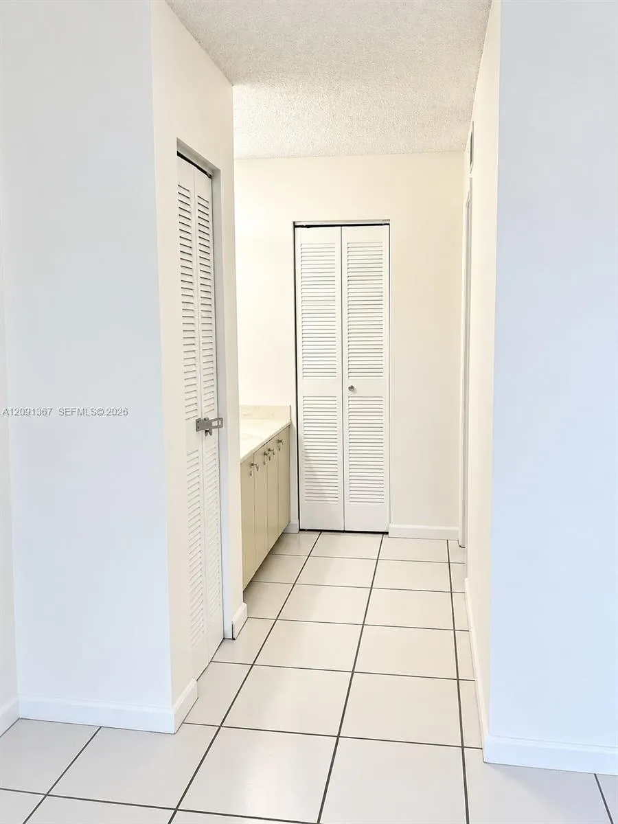 13255 SW 88th Ln #402-CS Miami, FL 33186
