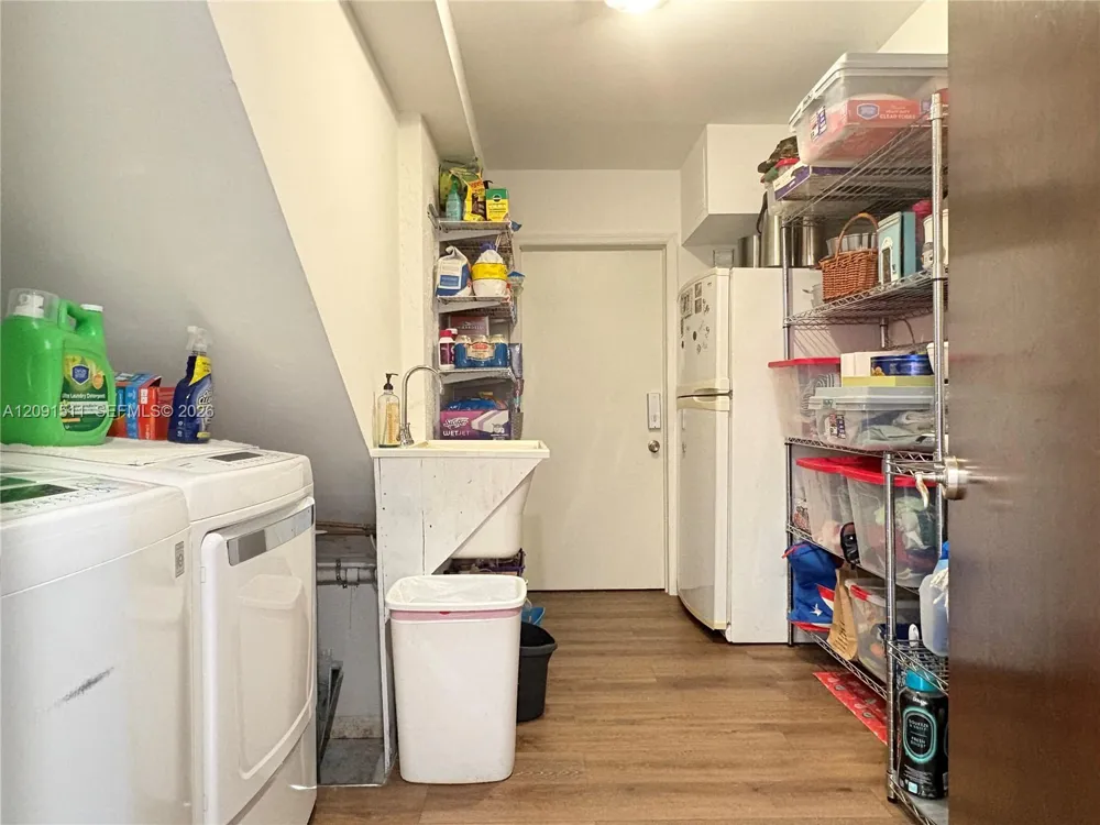6610 SW 104th Ct Miami, FL 33173