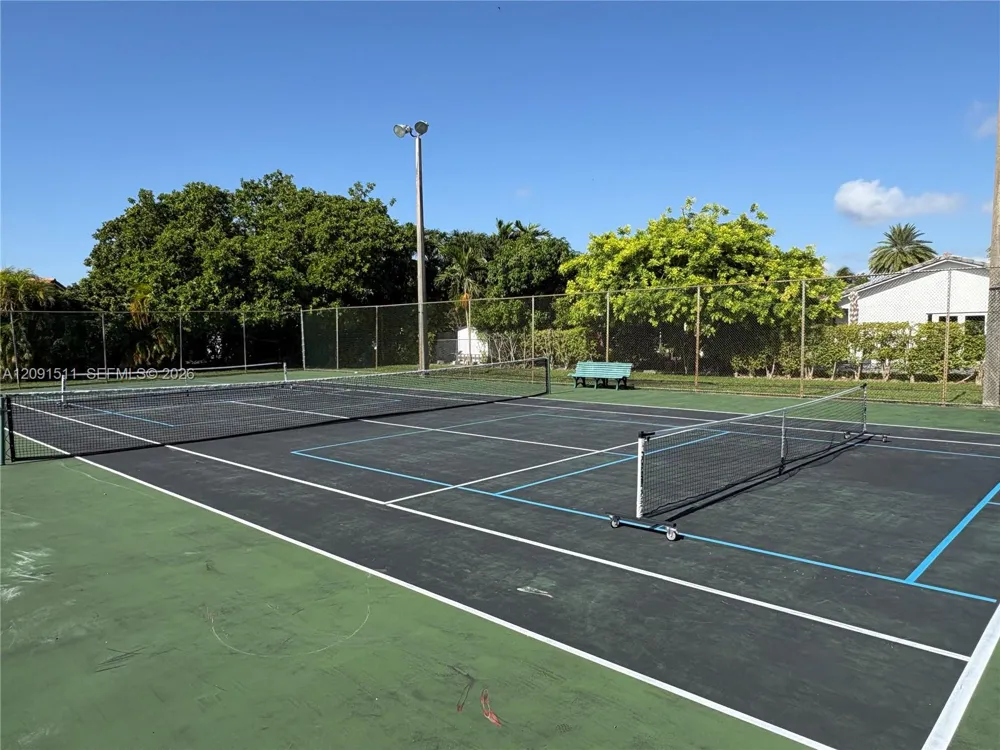 6610 SW 104th Ct Miami, FL 33173