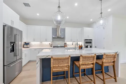 12647 Solana Bay Circle
