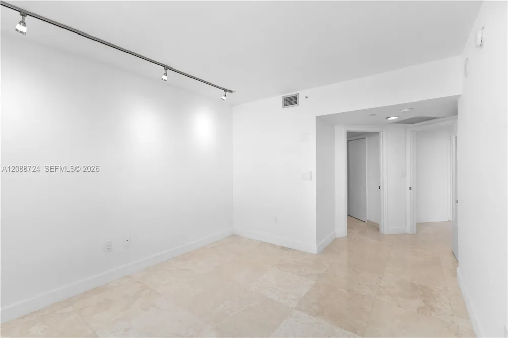 1330 West Ave #1111 Miami Beach, FL 33139