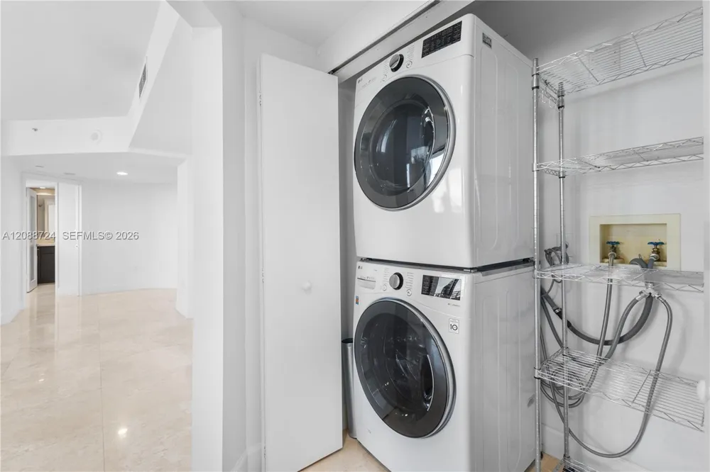 1330 West Ave #1111 Miami Beach, FL 33139