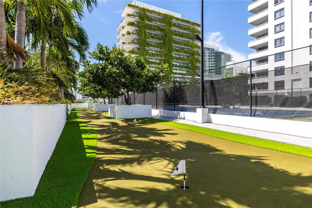 1330 West Ave #1111 Miami Beach, FL 33139