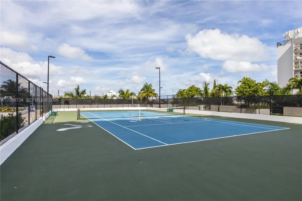 1330 West Ave #1111 Miami Beach, FL 33139