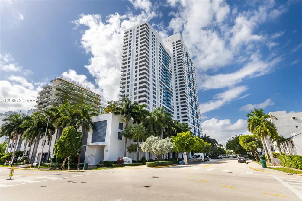 1330 West Ave #1111 Miami Beach, FL 33139