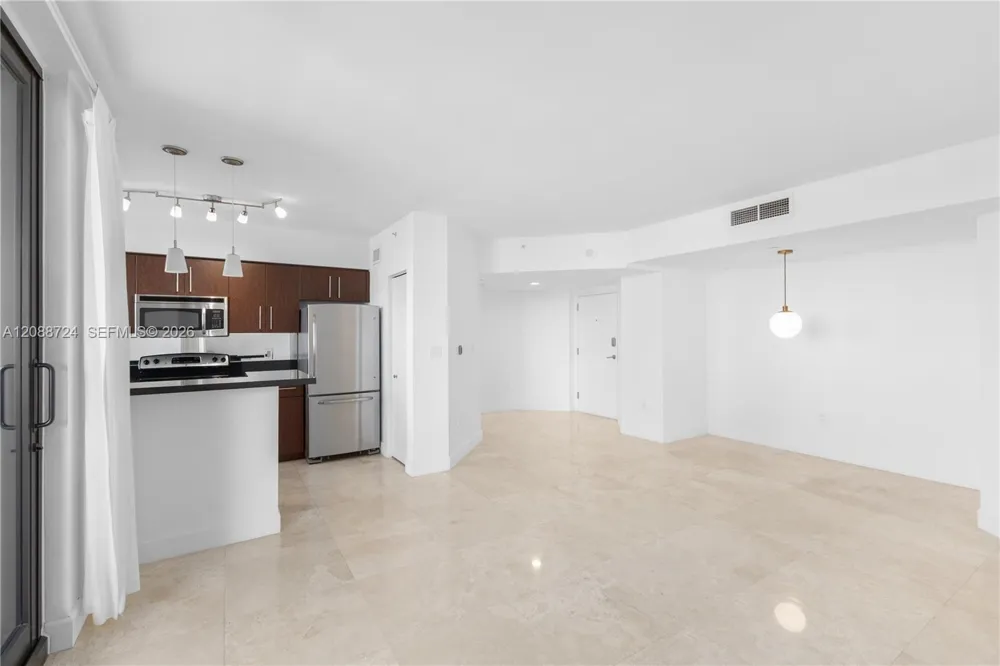 1330 West Ave #1111 Miami Beach, FL 33139