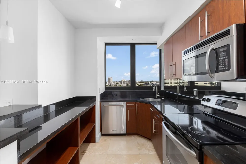 1330 West Ave #1111 Miami Beach, FL 33139