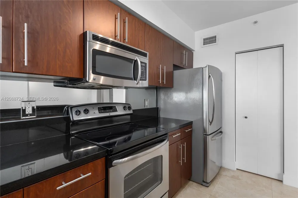 1330 West Ave #1111 Miami Beach, FL 33139
