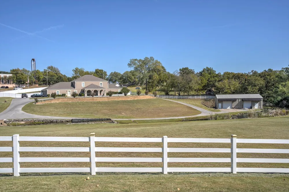 1241 Circle Drive Sapulpa, OK 74066