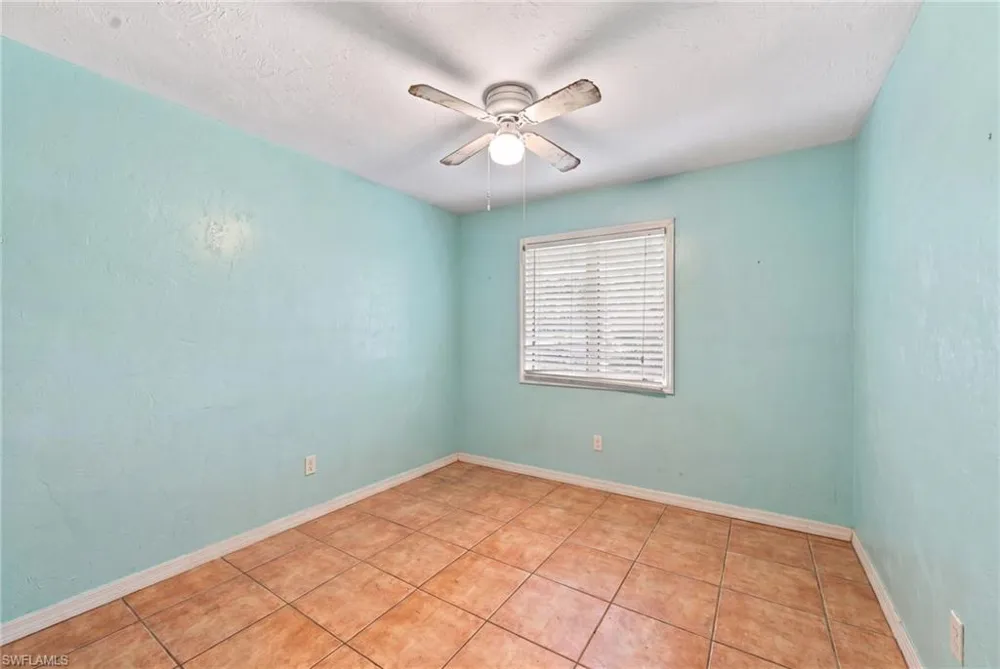 6200 Sea Grass Lane Naples, FL 34116