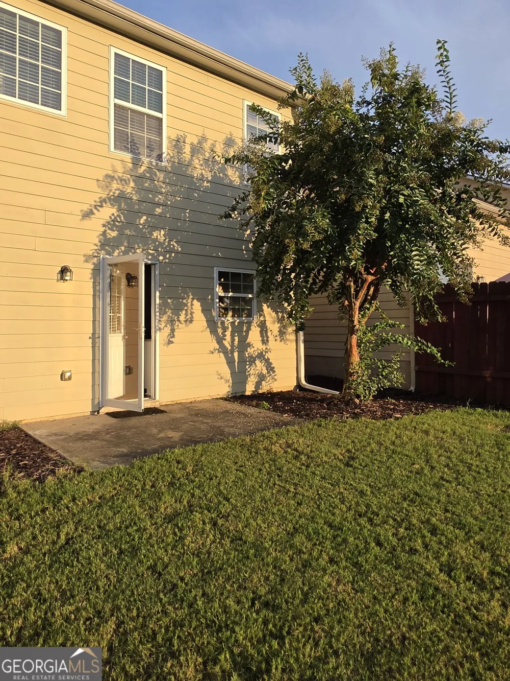 2432 Black Forest DR Conyers, GA 30012