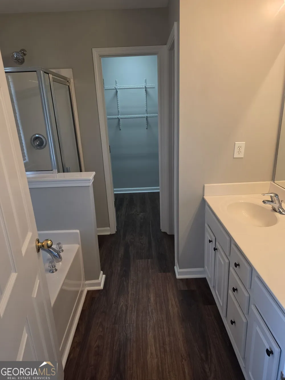 2432 Black Forest DR Conyers, GA 30012