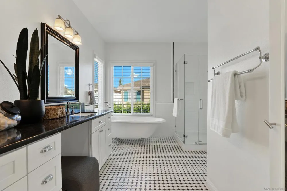 4350 Milano Way Oceanside, CA 92057