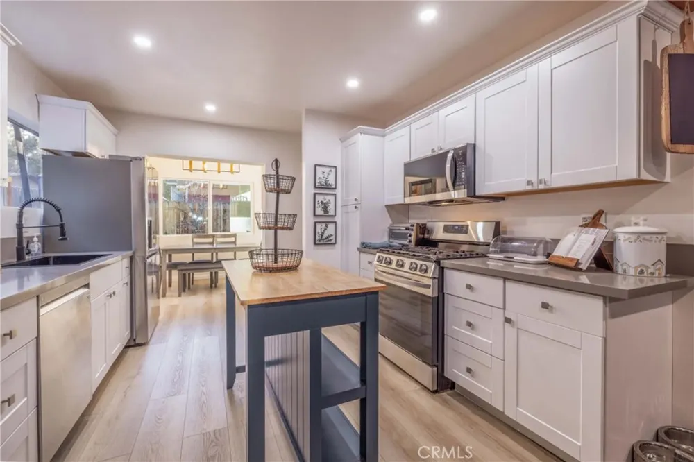 333 Downey Drive Big Bear City, CA 92314
