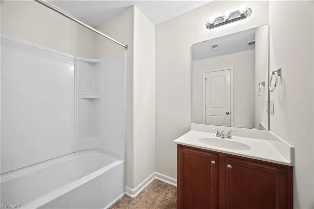 29 Leesford Trail Greensboro, NC 27406
