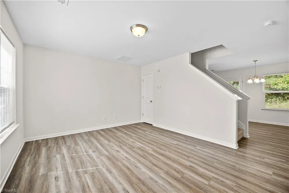 29 Leesford Trail Greensboro, NC 27406