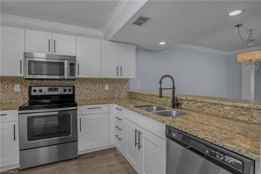 4073 Northlight Drive #1803 Naples, FL 34112
