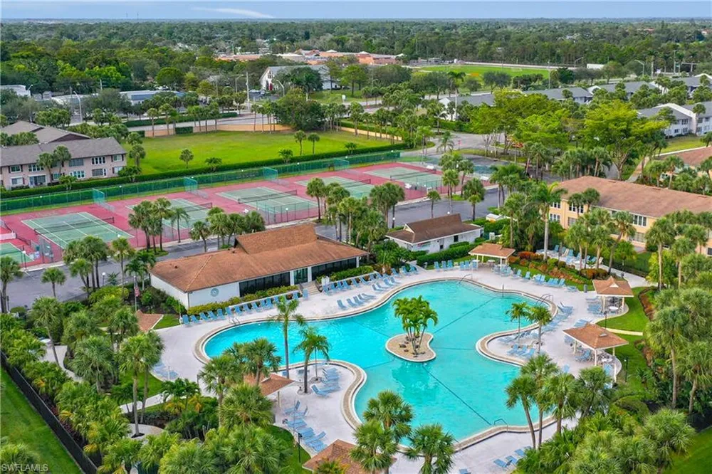 4073 Northlight Drive #1803 Naples, FL 34112