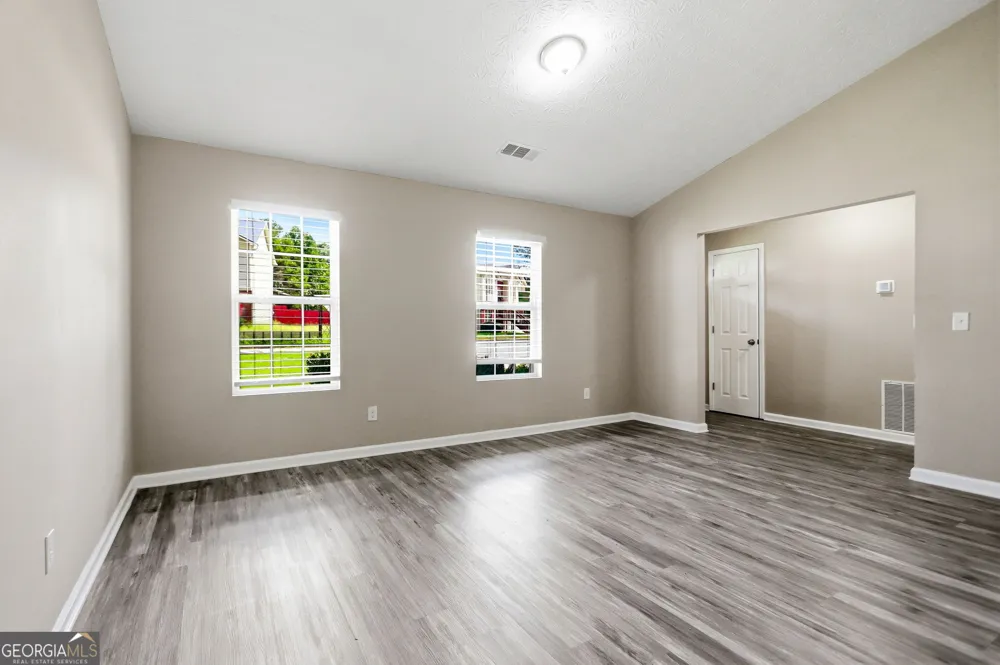 2201 Clayton RDG Lithonia, GA 30058