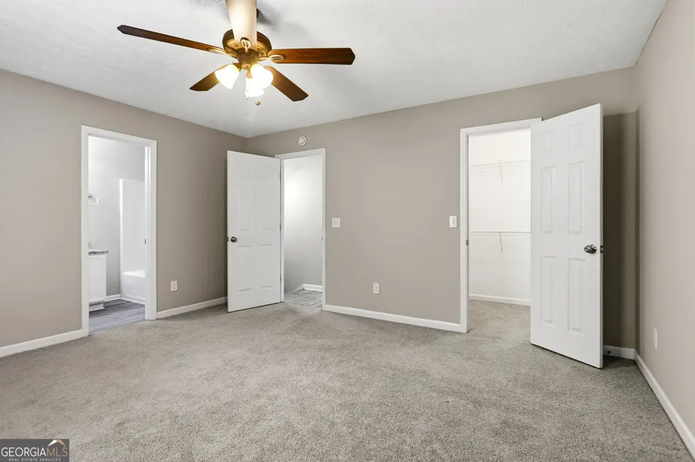 2201 Clayton RDG Lithonia, GA 30058