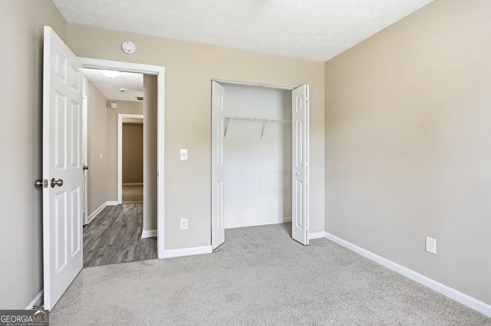 2201 Clayton RDG Lithonia, GA 30058