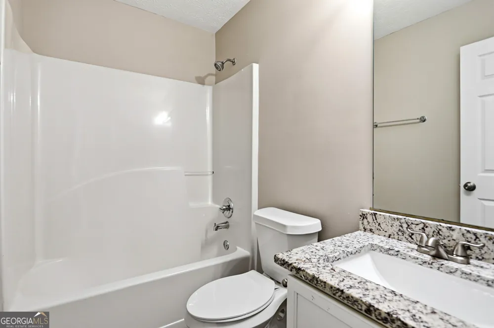 2201 Clayton RDG Lithonia, GA 30058