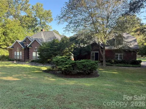 1304 Presson Farm Lane