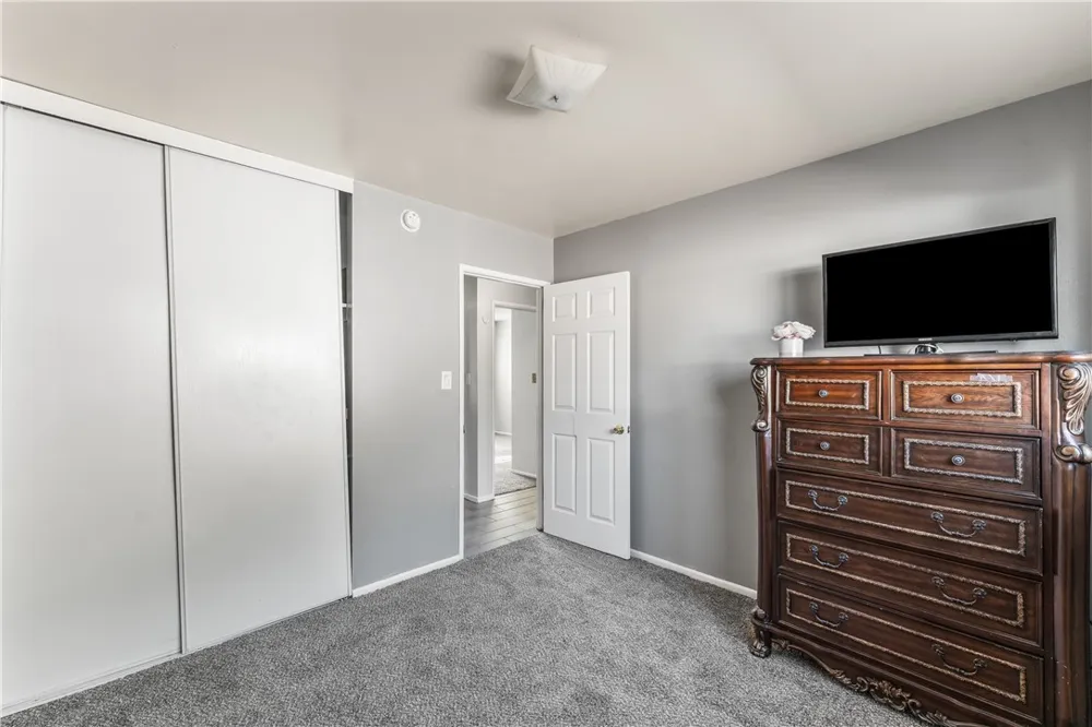 38457 31st E Palmdale, CA 93550