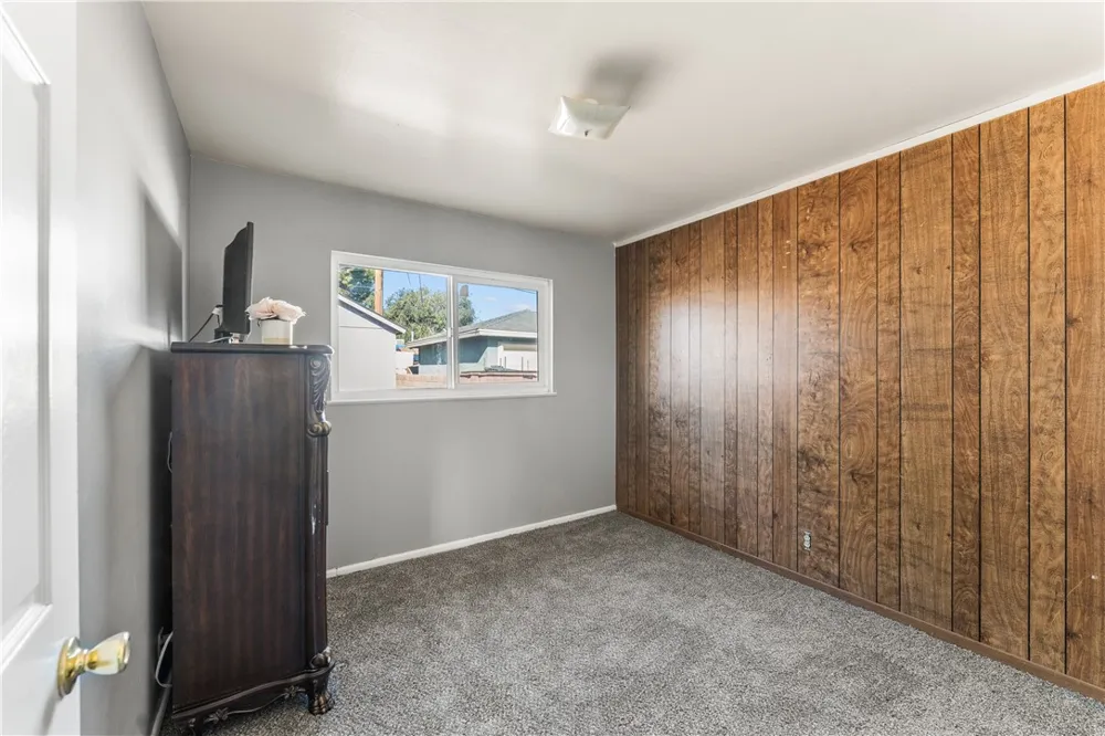 38457 31st E Palmdale, CA 93550